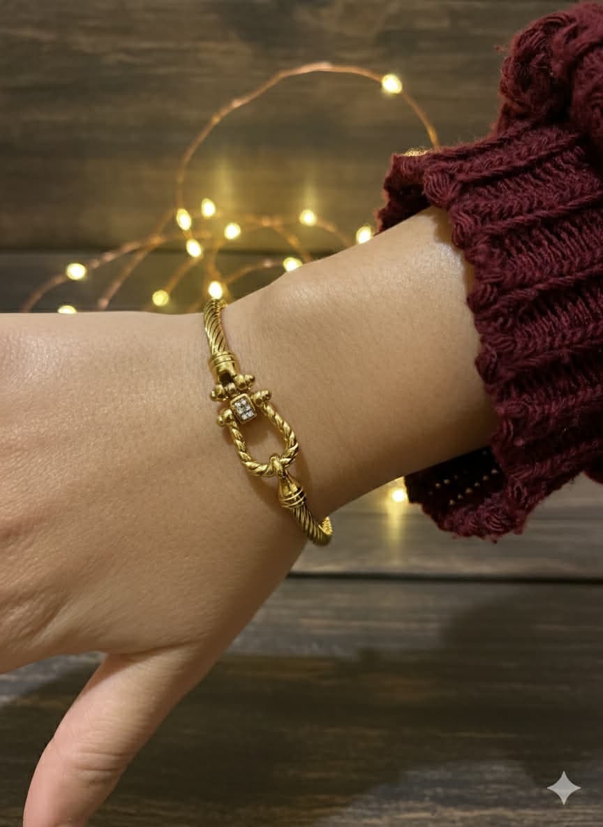 Bracelet modal doré, finition délicate